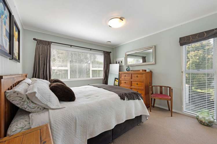 71 Meadway Sunnyhills_11