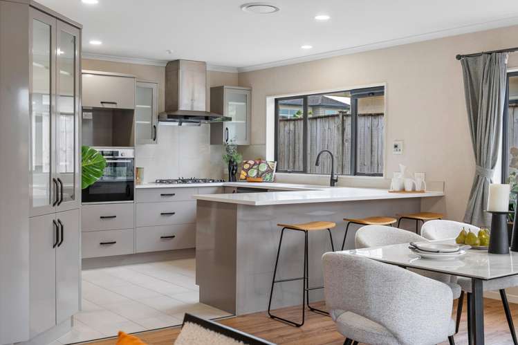 48 Topland Drive Flat Bush_8