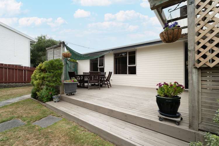 9 Arero Place Titahi Bay_16