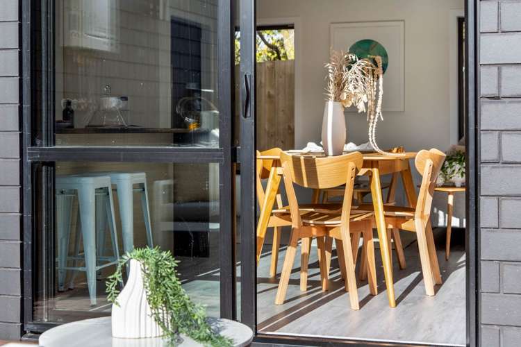 37c Reid Road New Lynn_15