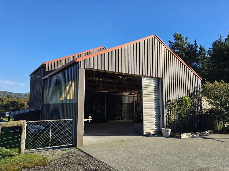 736 State Highway 7 Dobson_17