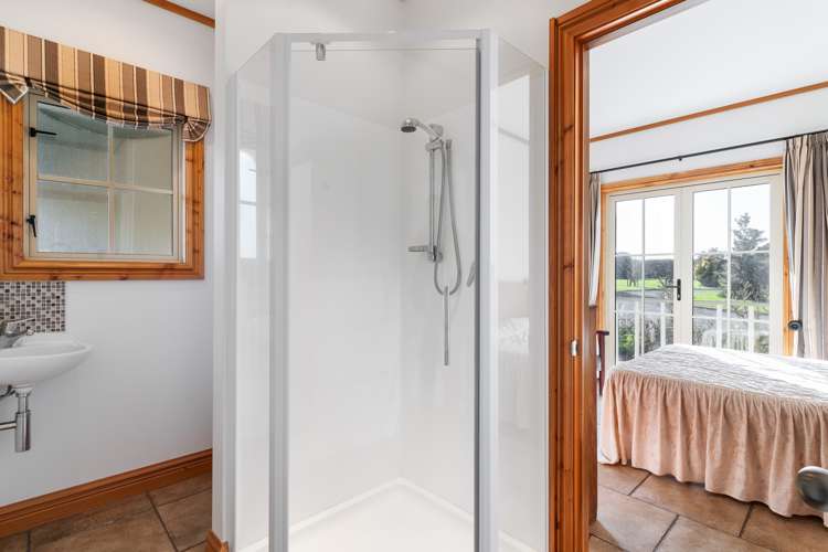 53 Andersons Line Carterton_11