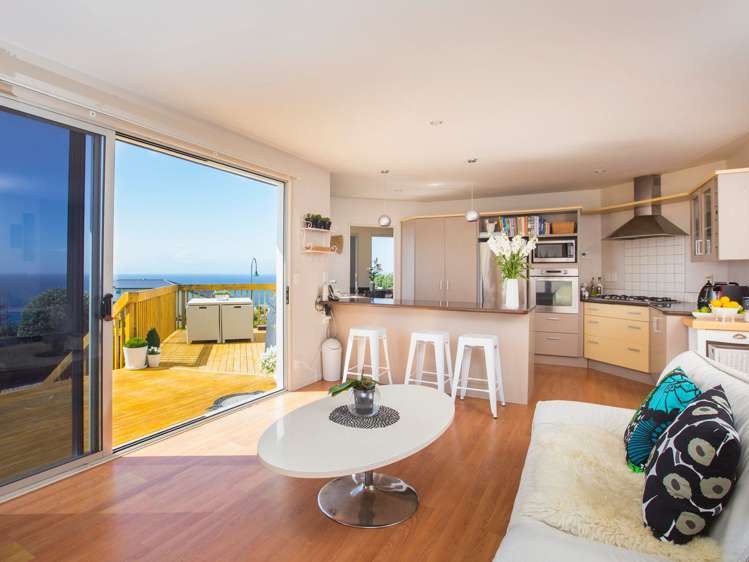 37 Lax Crescent Leigh_5