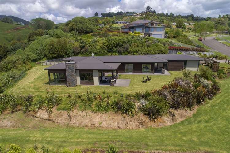 10 Orakei Place Welcome Bay_19