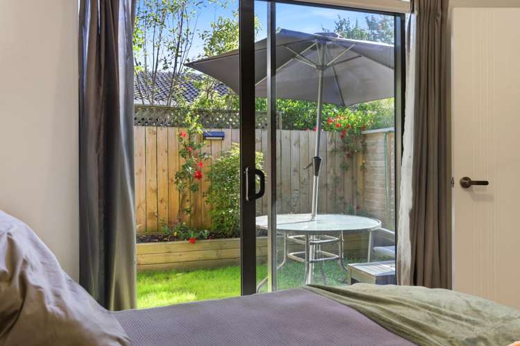 8/35 Centreway Road Orewa_14