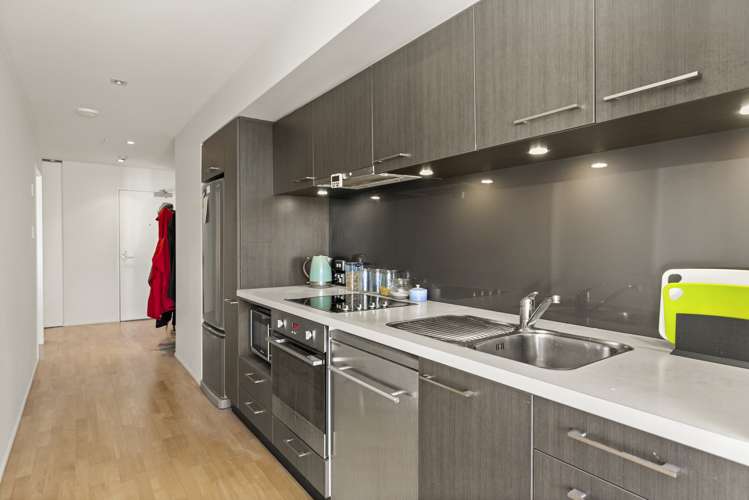 62/13 College Street Te Aro_2