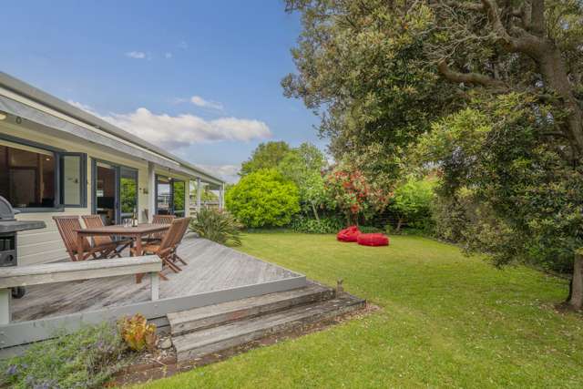 1233 Hikuai Settlement Road Pauanui_2