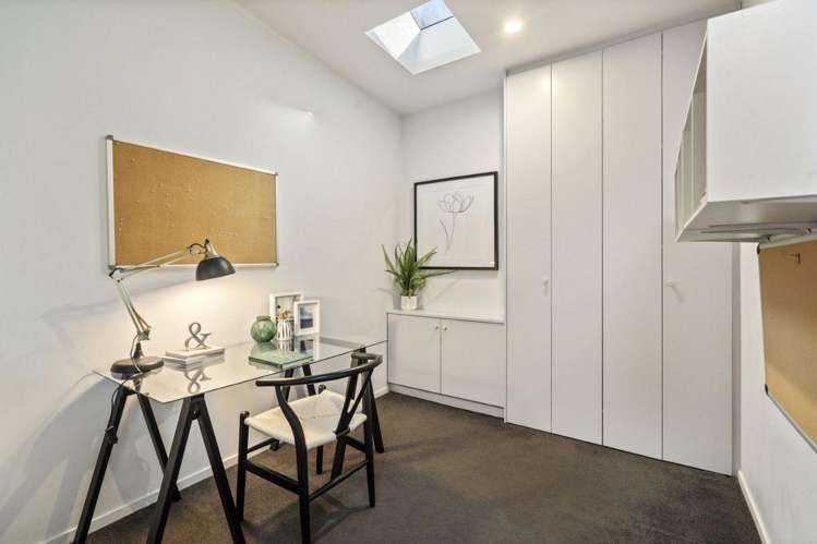 12/27 Cheshire Street 1761_12