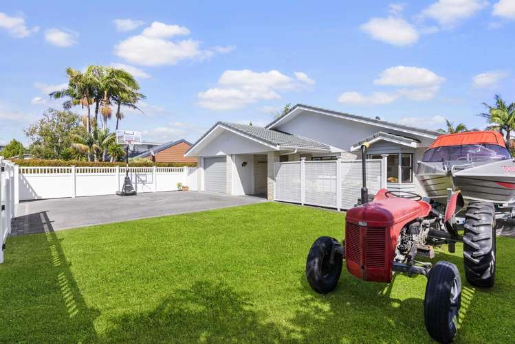 35 The Circle Manly_3