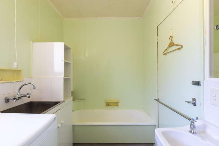 29 Awanui Street Merrilands_15