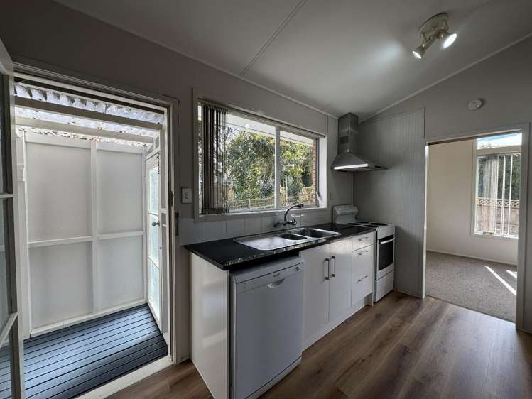 2 Merton Avenue Glenfield_6