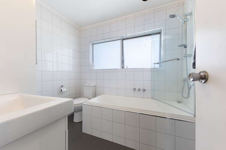 1/58 Spring Street Onehunga_6