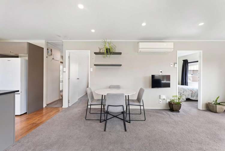 2/30 Waiari Road Conifer Grove_8