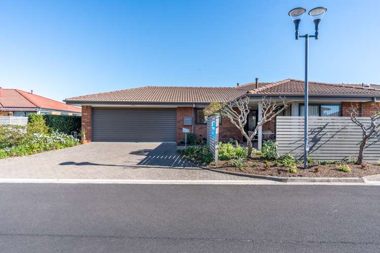 57 Grosvenor Gardens Flagstaff_1