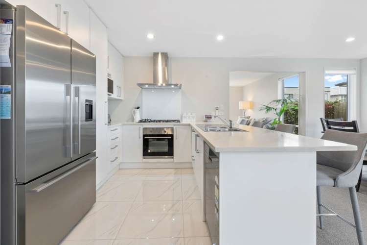 7 Hakaro Way Takanini_11