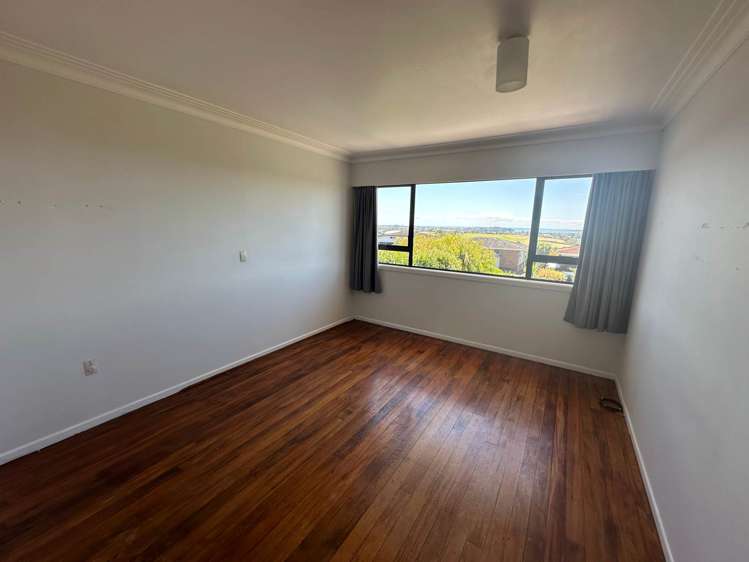 12 Copperfield Terrace Mellons Bay_8