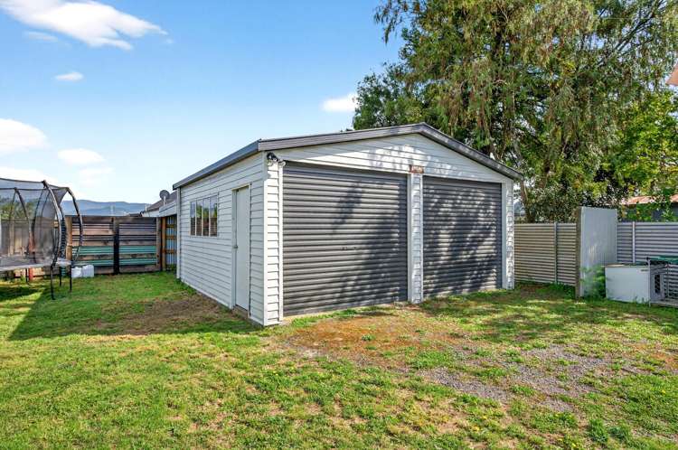 382 High Street South Carterton_25