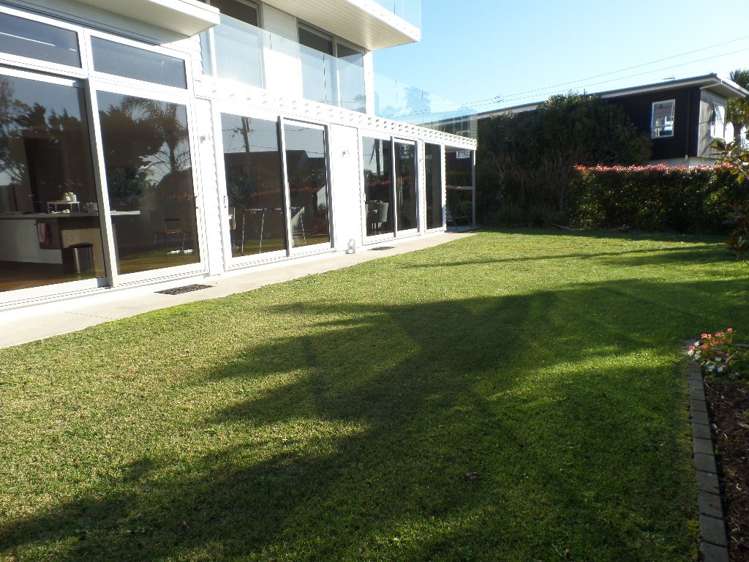 276 Lake Road Hauraki_6