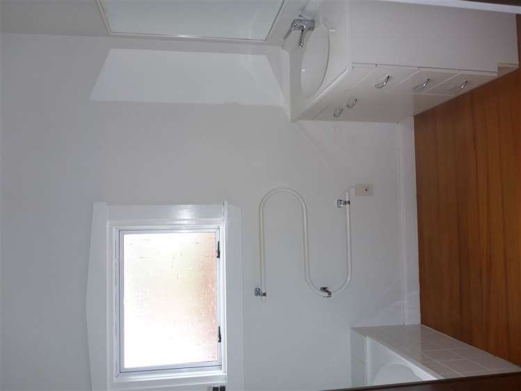 26 Aorangi Road Bryndwr_10