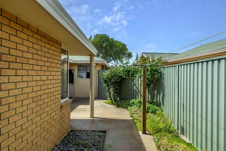 37 Karina Crescent Redwoodtown_16