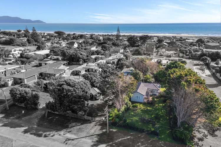 5 Gawler Street Te Horo Beach_5