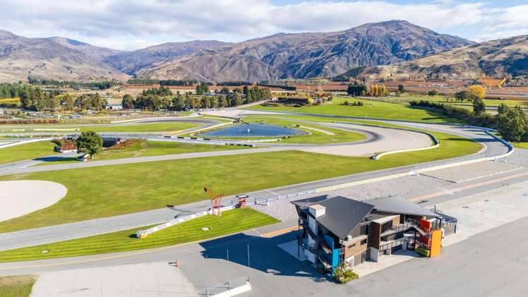 8 Silverstone Drive Cromwell_17