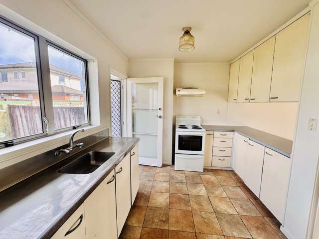 2/54 Kenderdine Road Papatoetoe_4