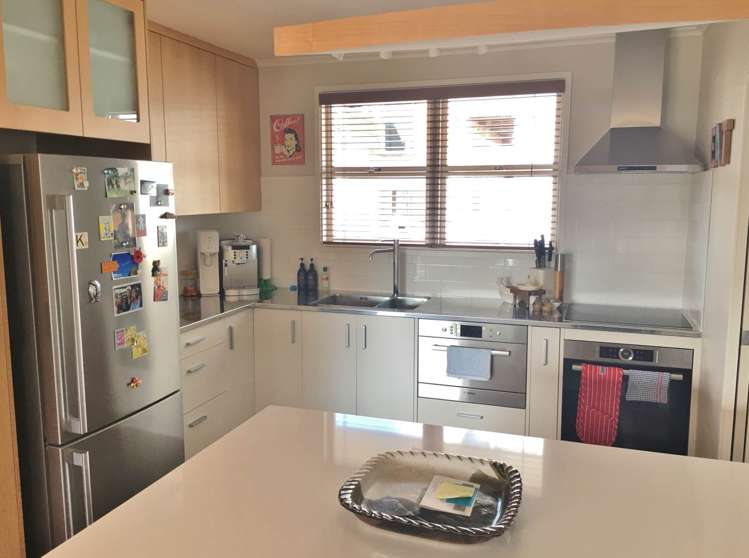 2/35 Rangitoto Terrace Milford_4