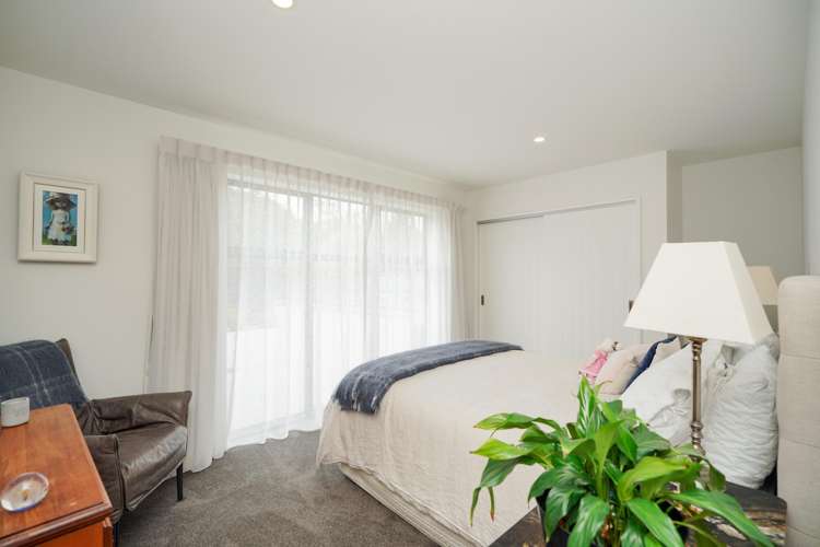 177 Queens Drive Richmond_18