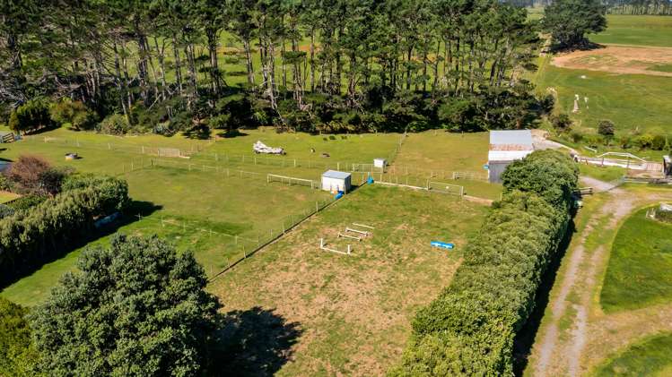 160 Upper Kina Road Opunake_20