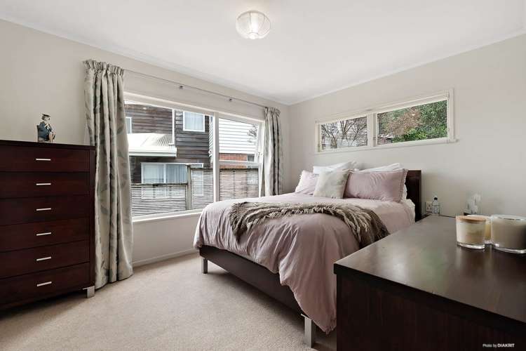 24 Teal Crescent Beach Haven_9