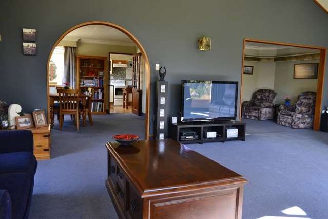 452 Falla Burn Road Balclutha_2