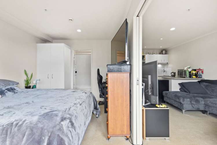 6H/18 Ronwood Avenue Manukau_8