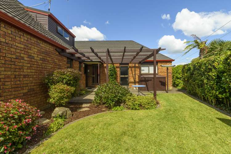 4 Aylesbury Terrace Otumoetai_25