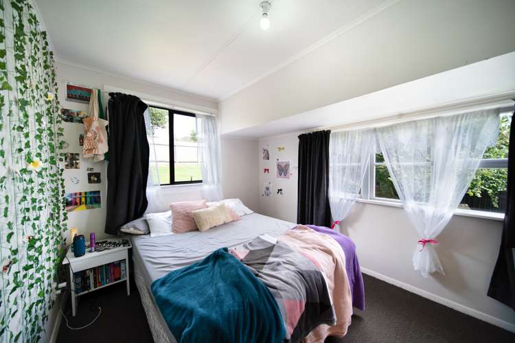 15 Gubb Place Otara_8