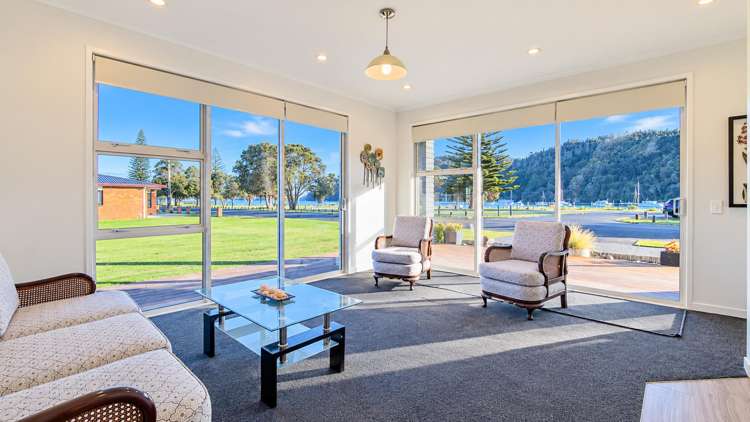 305A Beach Road Whangamata_11