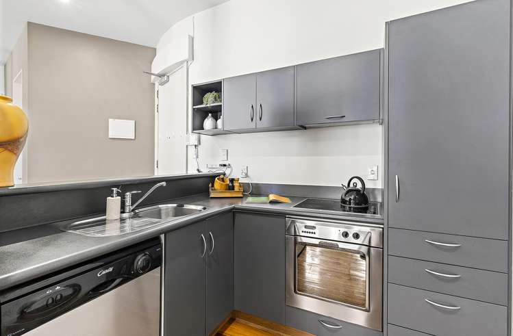 9/32 Cuba Street Te Aro_10