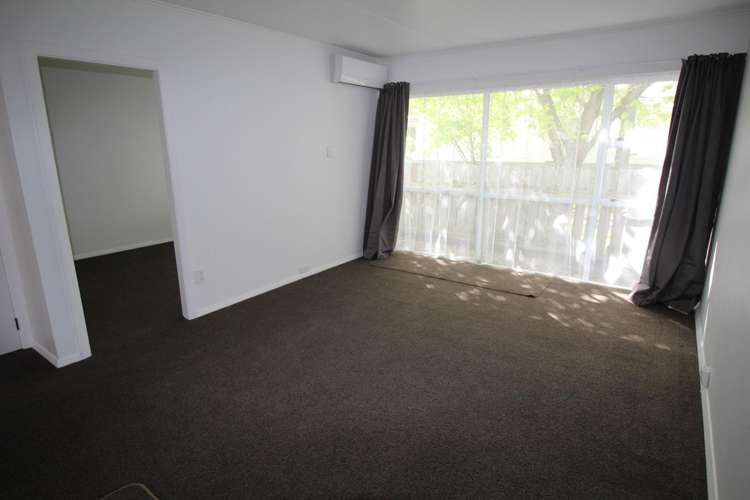 2/11 Pascal Street Central - Palmerston Nth_4