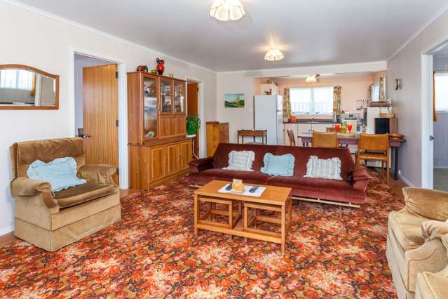 201 Hetherington Road Whangamata_3