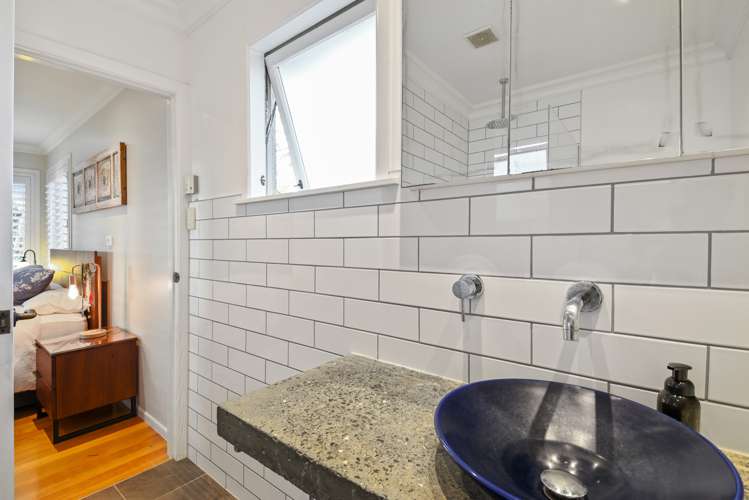 35 Wylie Street Glenholme_10