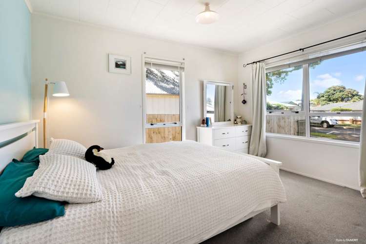 7 Williams Road Hobsonville_12