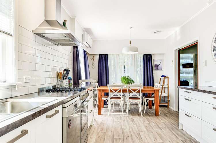 146 Rifle Range Road Dinsdale_4