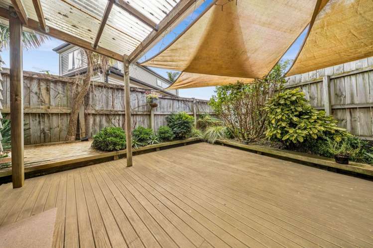 16 & 16A Mander Place Bucklands Beach_35