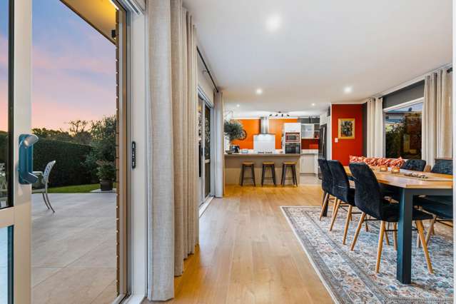 2 Mermaid Mews Red Beach_1