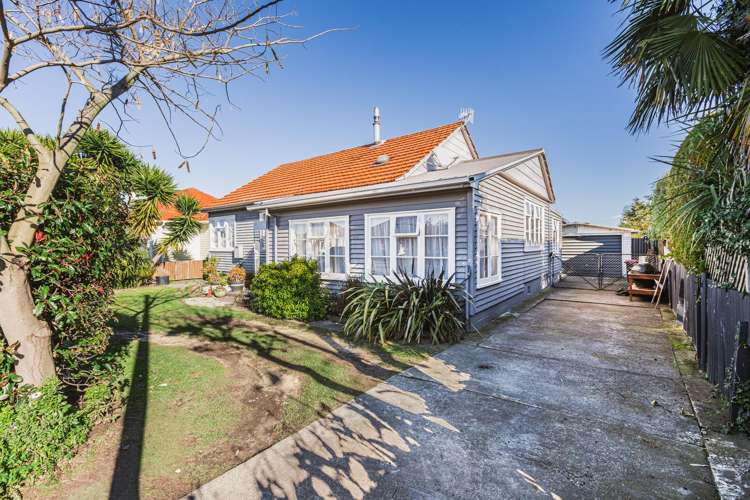908 Lane Street Mahora_21