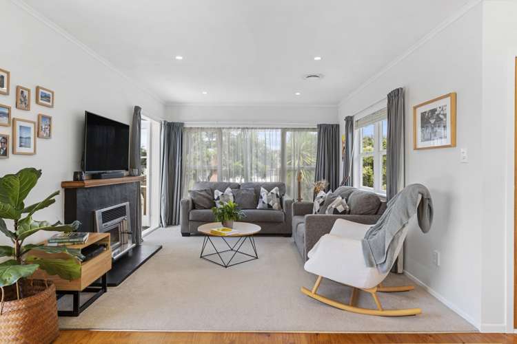 4 Packham Place Beach Haven_4