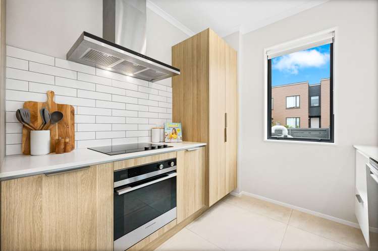 38 Roundel Crescent Whenuapai_5