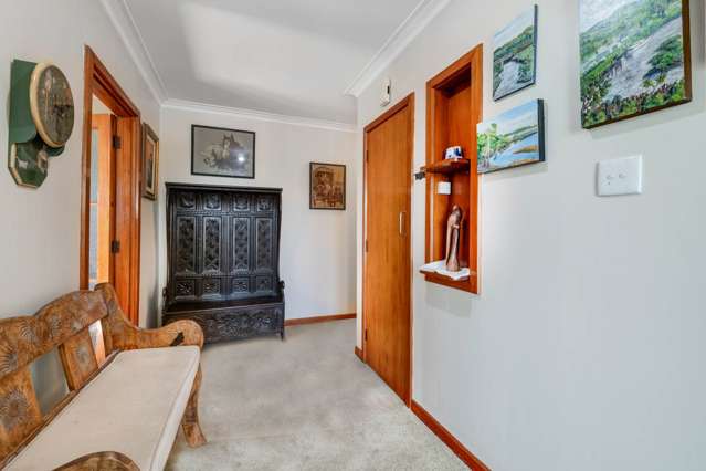 9 Porter Crescent Helensville_2