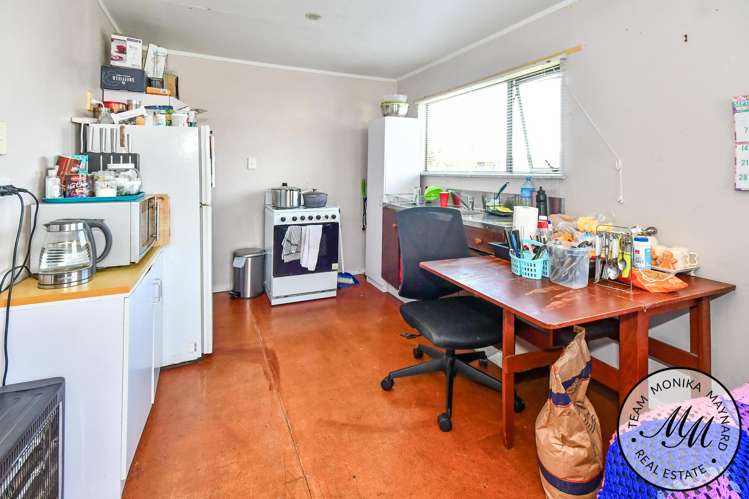 11 Darnell Crescent Clover Park_12