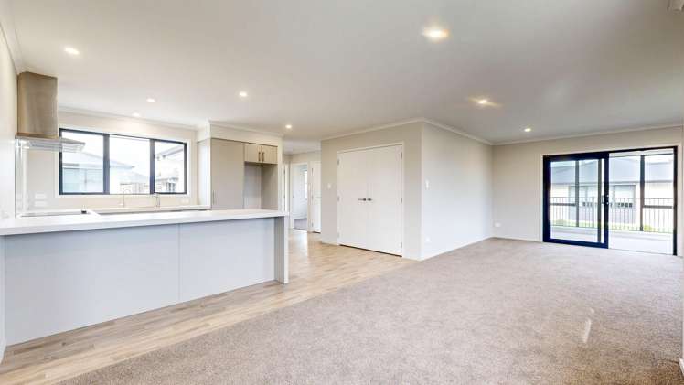 12A Van Dyk Place_5
